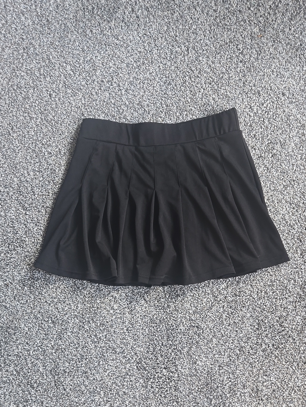 Forever 21 Black Pleated Mini Skirt